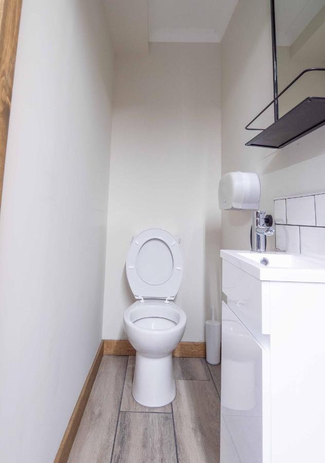 Ben Nevis Inn Rooms Fort William Ngoại thất bức ảnh