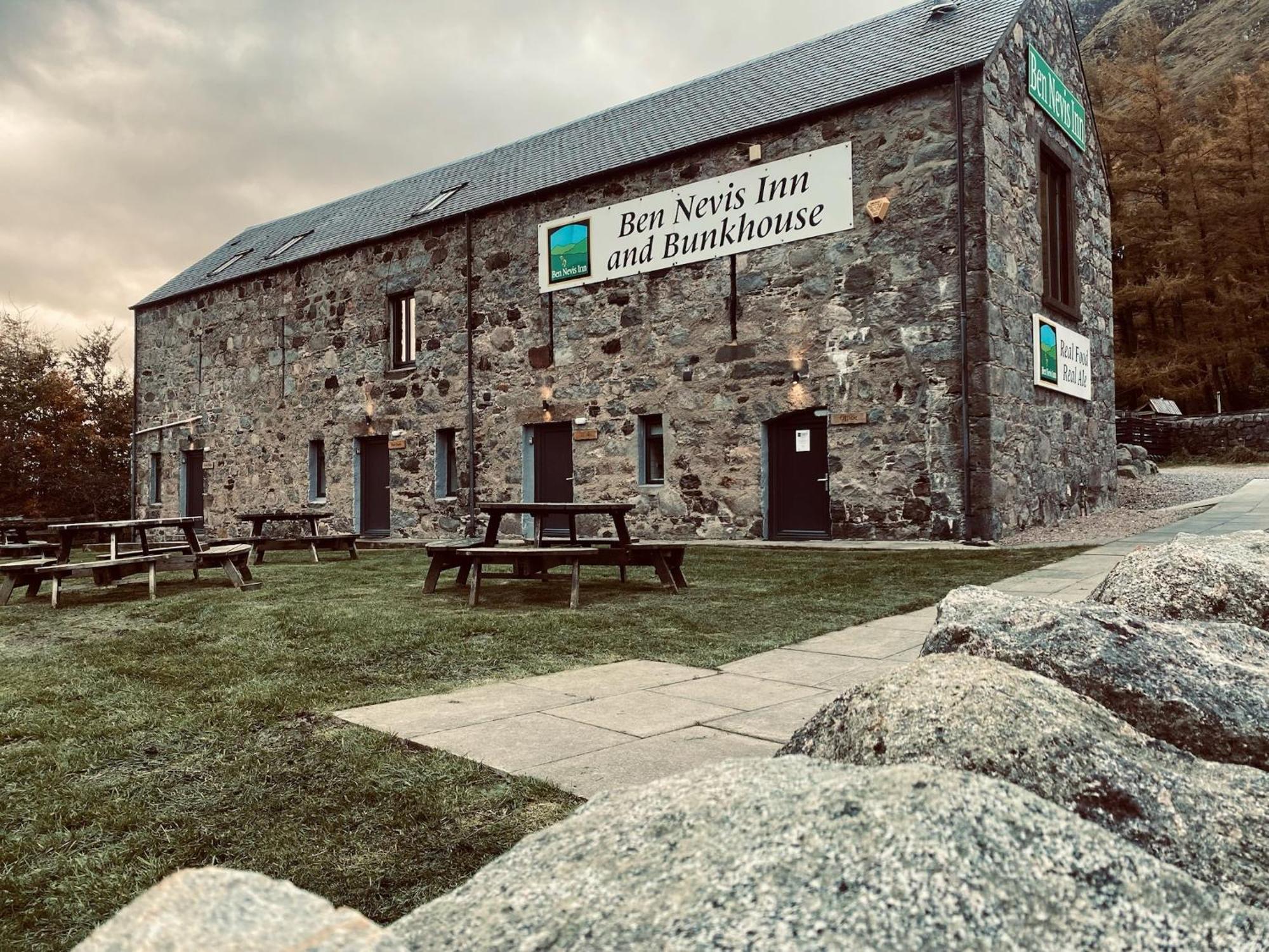 Ben Nevis Inn Rooms Fort William Ngoại thất bức ảnh